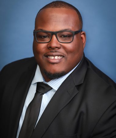 Professional headshot of Nubian Square Investment Advisors' Thomas Lloyd III Board Advisor.